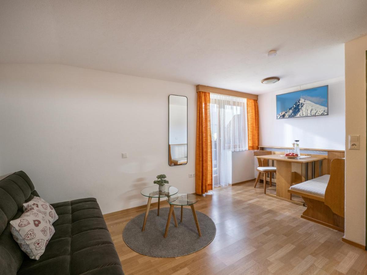 Apartment-Pension Schmiedererhof Sankt Johann in Tirol Exterior photo