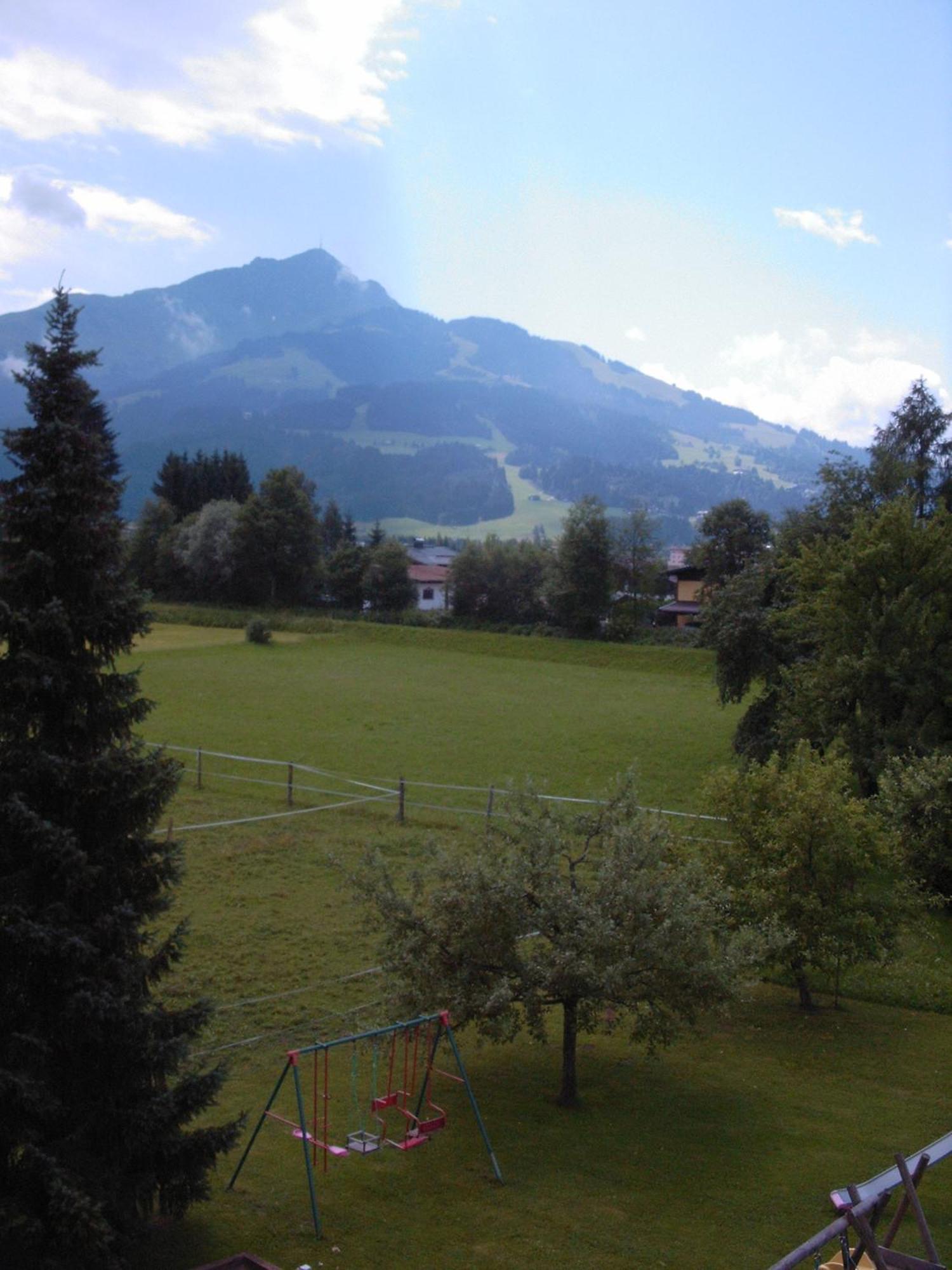 Apartment-Pension Schmiedererhof Sankt Johann in Tirol Exterior photo